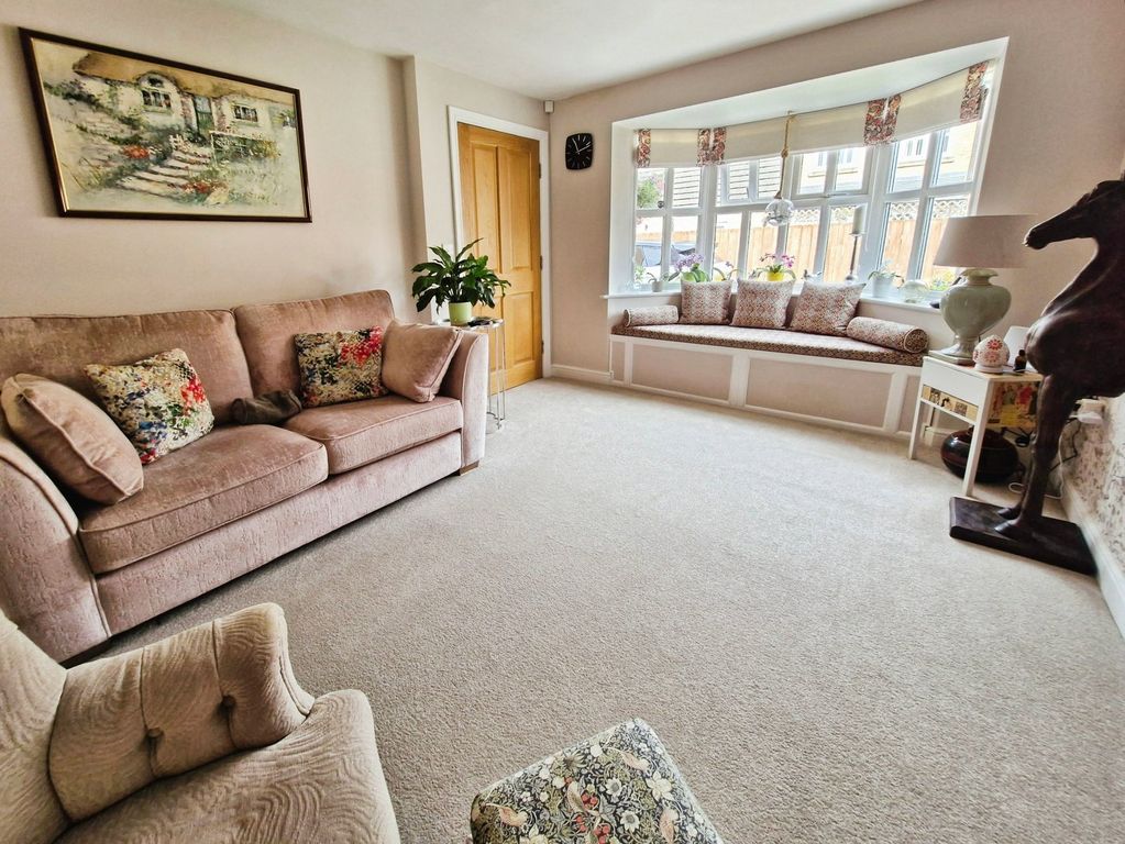 Property photo 3 of 20