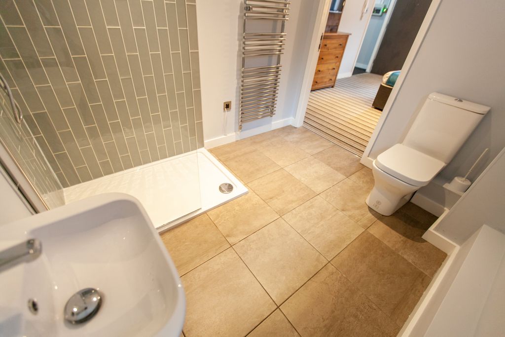 Property photo 2 of 4 Img_9807