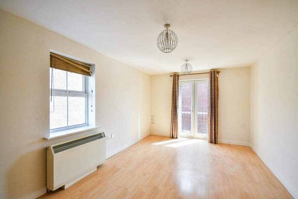 Property photo 3 of 8