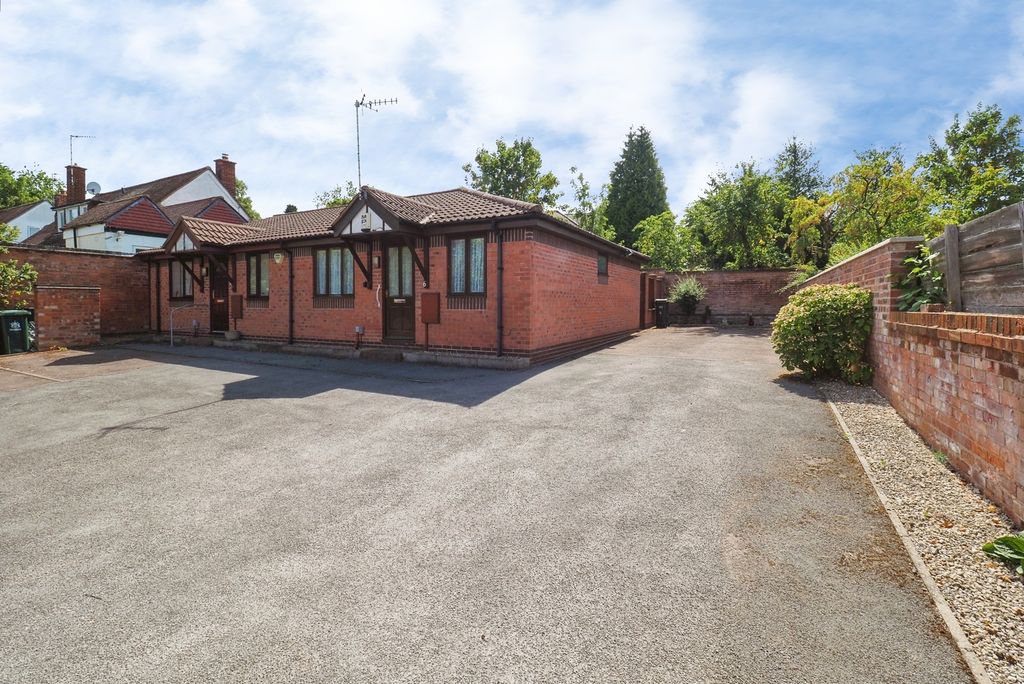 Property photo 1 of 18 Pbox-Img.Jpg