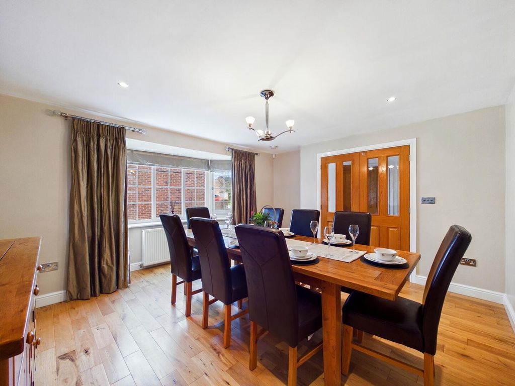 Property photo 3 of 24 Dining Room