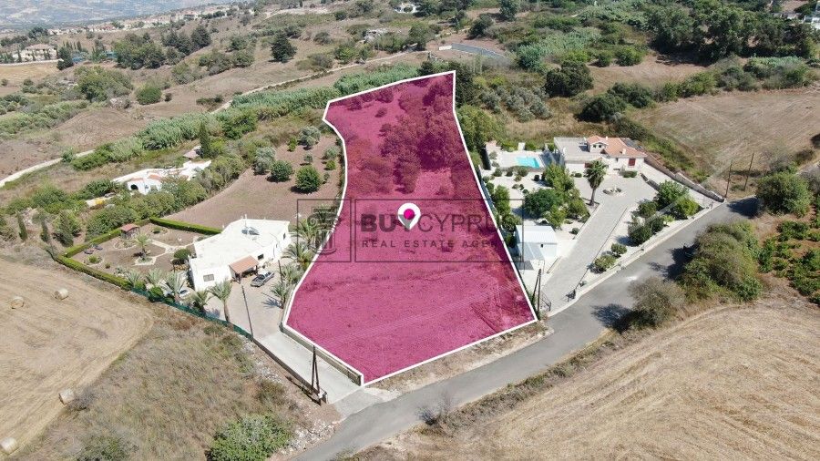 Property photo 1 of 5