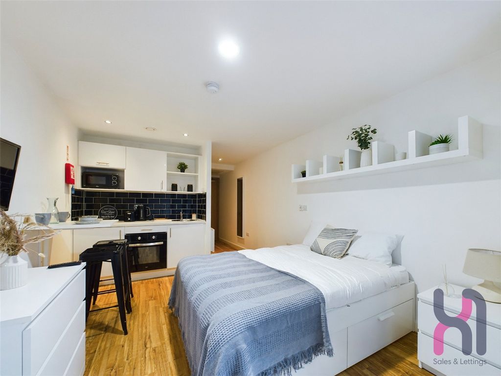 Property photo 1 of 7 Picture No. 13