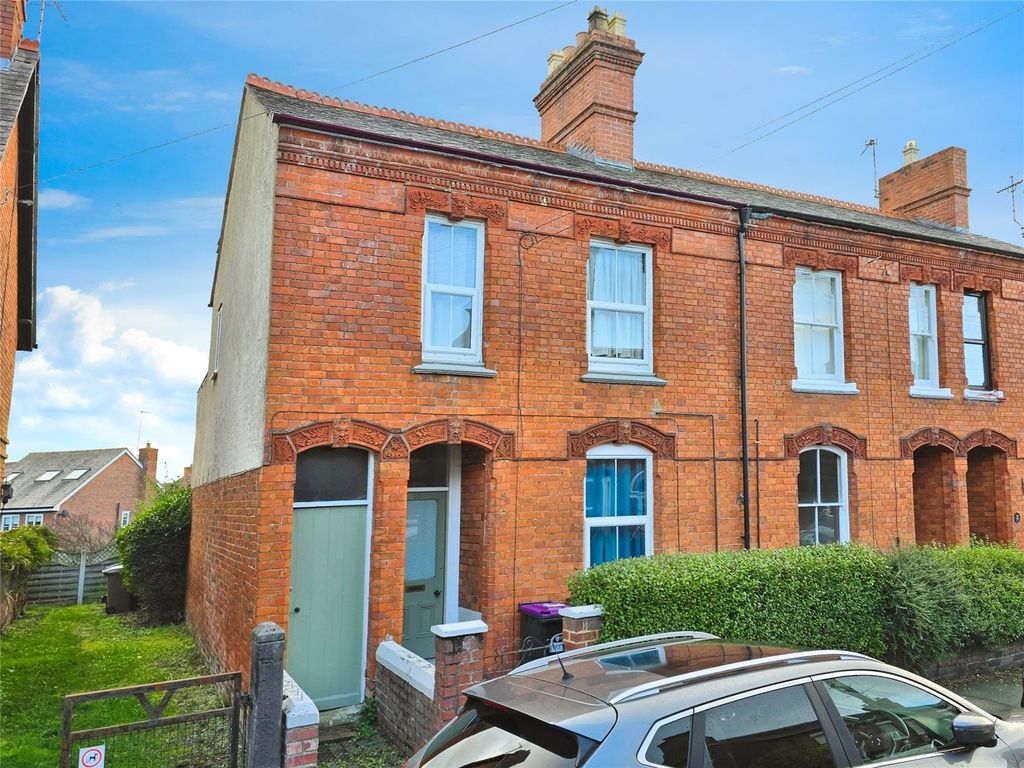 Property photo 1 of 13 Description