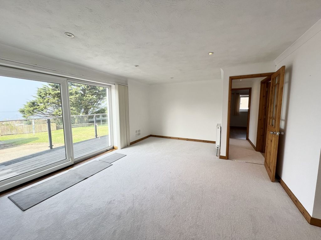 Property photo 2 of 15 Gallery