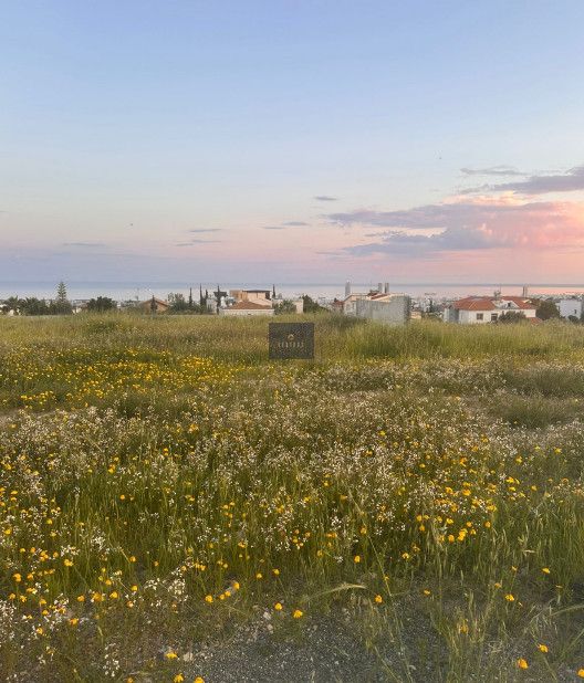 Property photo 2 of 3