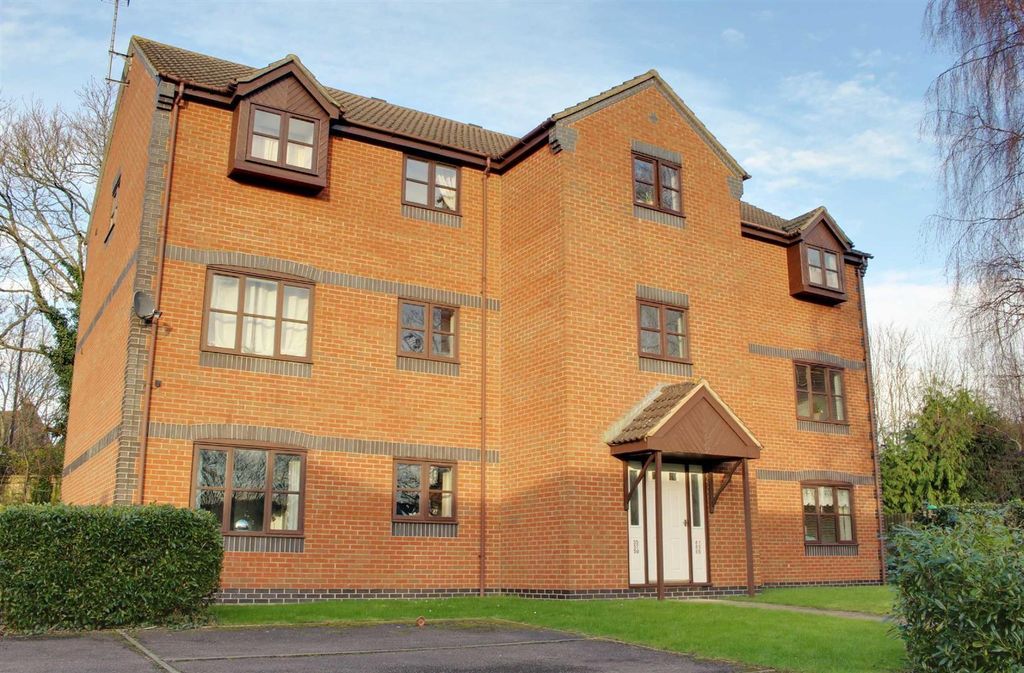 Property photo 2 of 10