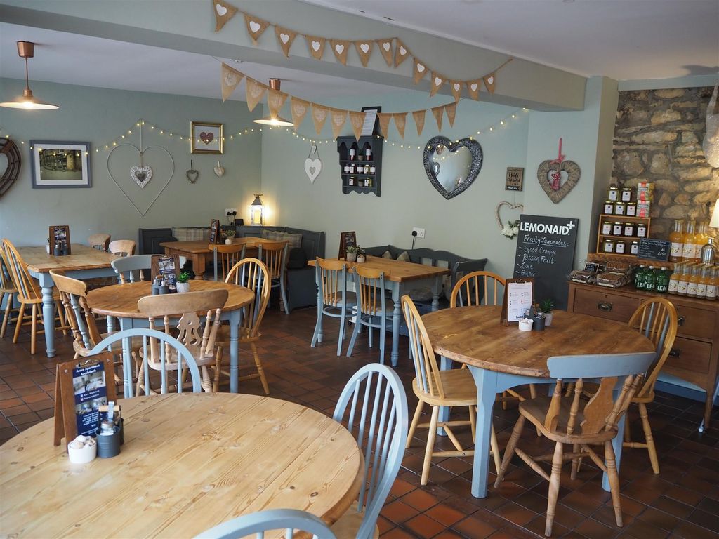 Property photo 3 of 13 Photo 2