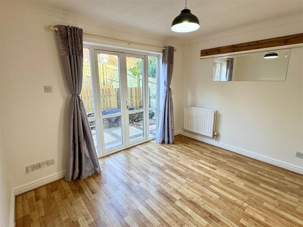 Property photo 3 of 12 100 Penmere Drive Dining Room