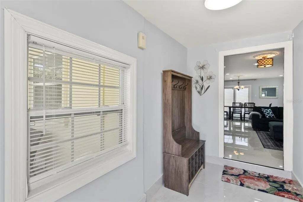 Property photo 3 of 20 <Alttext/>