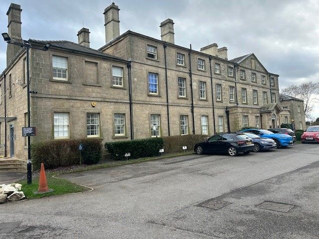 Property photo 2 of 6