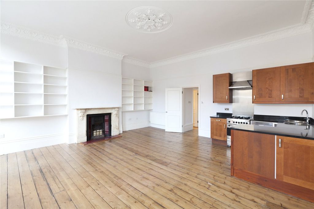 Property photo 2 of 6 Picture No. 02