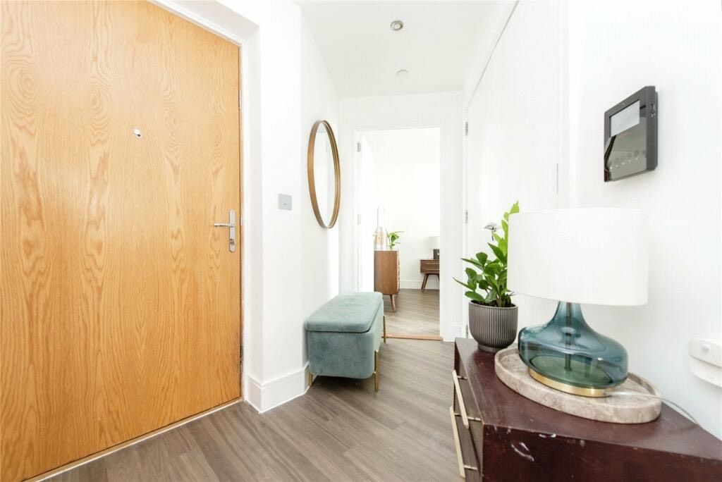 Property photo 3 of 6 Img_5618