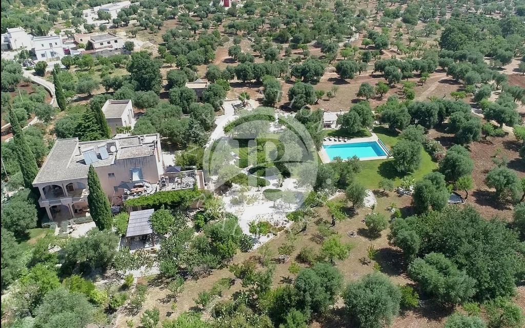 Property photo 1 of 27
