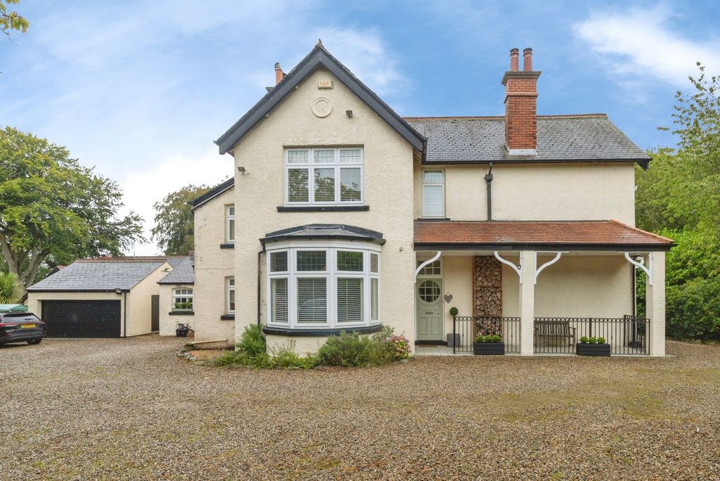 Property photo 1 of 31 Pbox-Img.Jpg