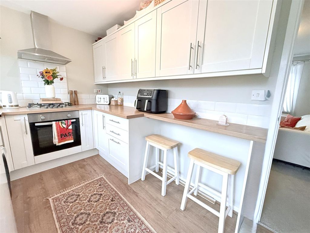 Property photo 2 of 11 Img_5413.Jpg