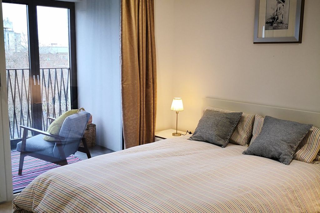 Property photo 3 of 7 Bedroom