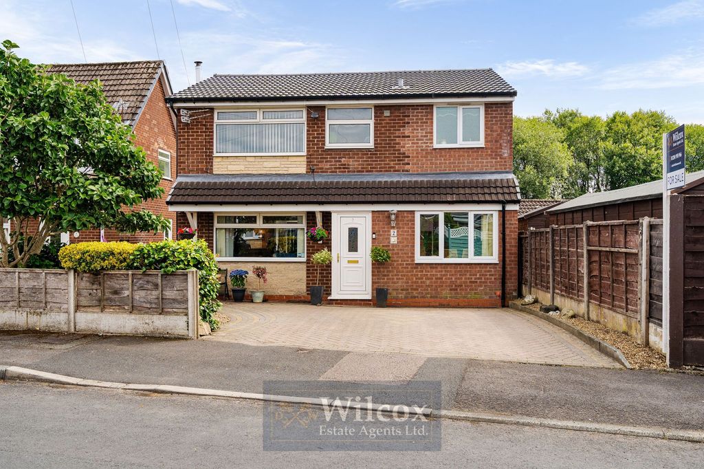 Property photo 1 of 39