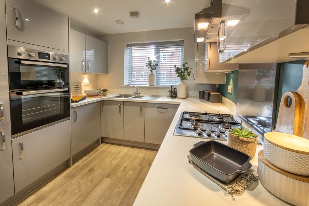 Property photo 3 of 8 Example Kitchen