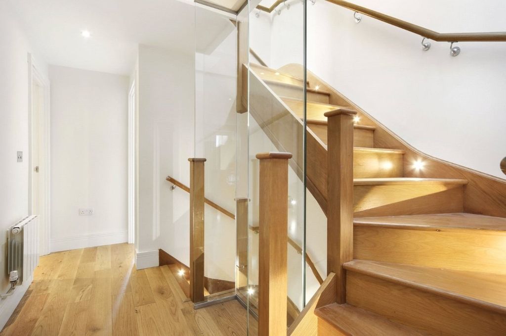 Property photo 3 of 6 Staircase - For i...