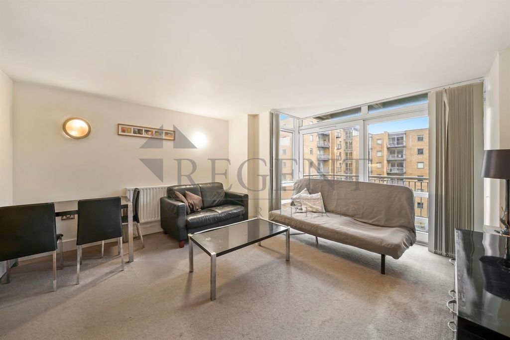 Property photo 1 of 15 Reception