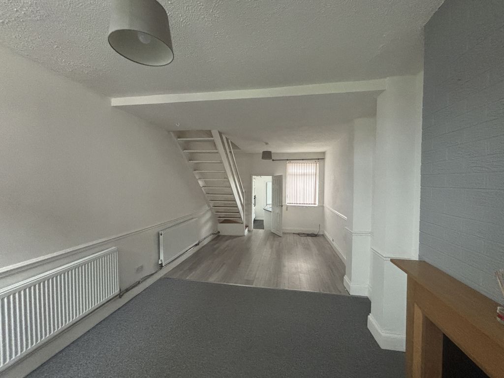 Property photo 2 of 12 Img_0476
