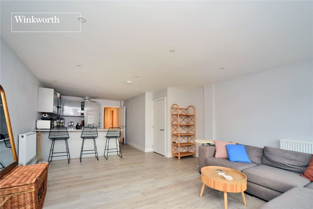 Property photo 1 of 10 Picture No. 02
