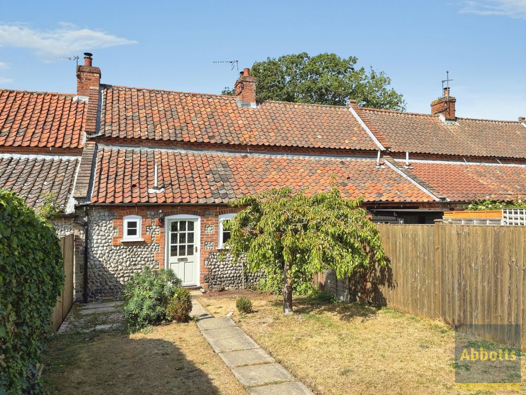 Property photo 1 of 8