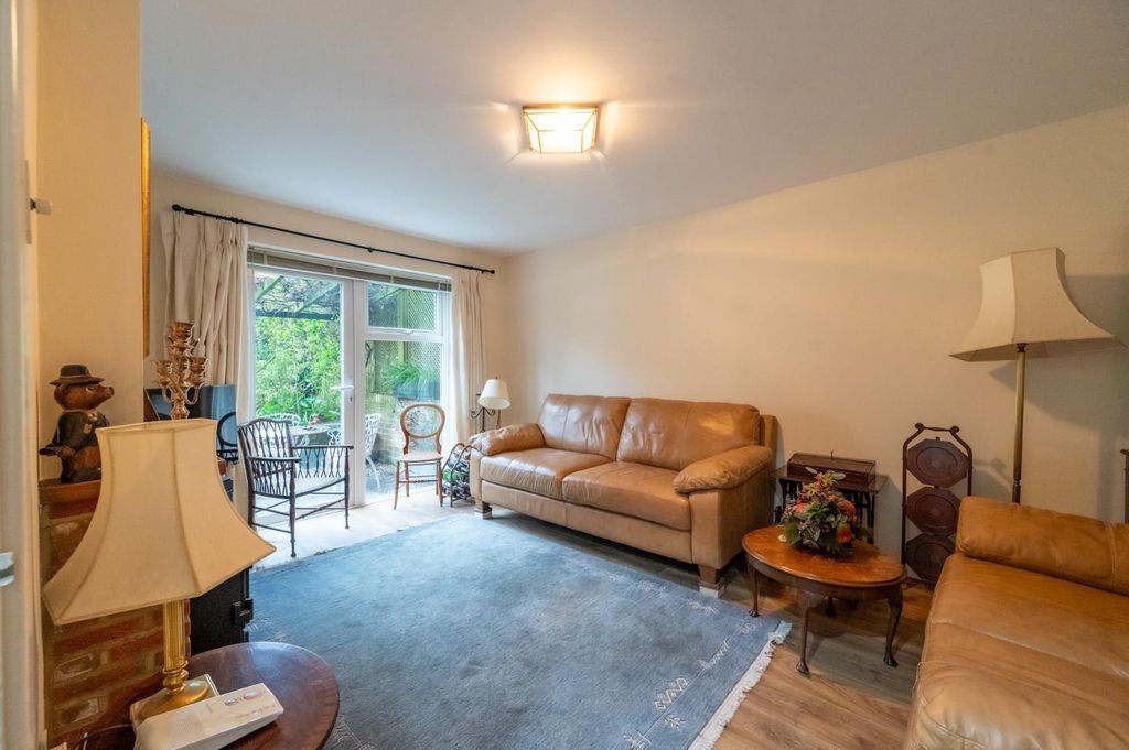 Property photo 3 of 15 Dsc_8254-Hdr.Jpg