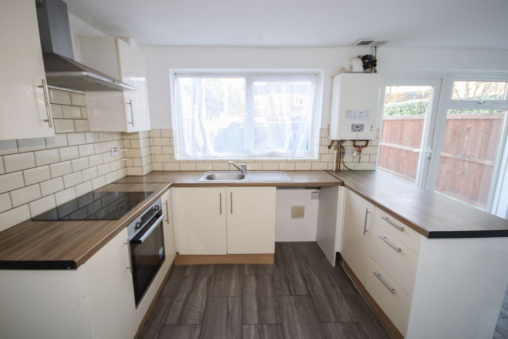Property photo 1 of 12 3 Bedroom Terraced House