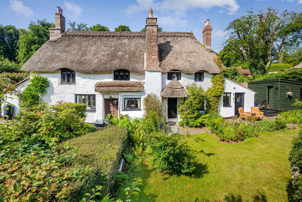 Property photo 1 of 23 A01 - Orchard View Cottage Cockington Way - 250606