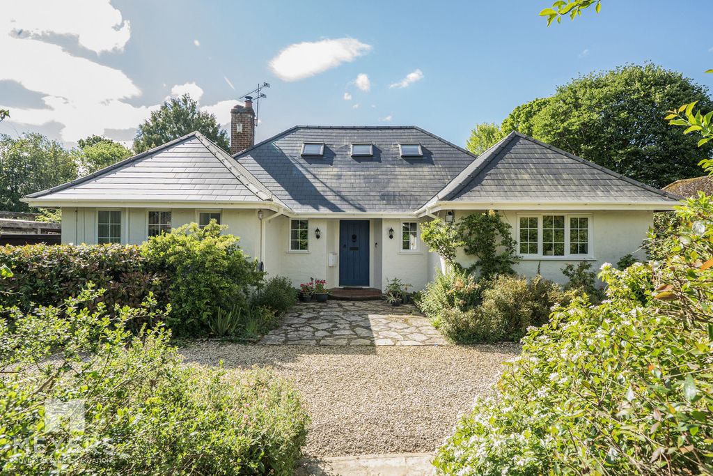 Property photo 1 of 25