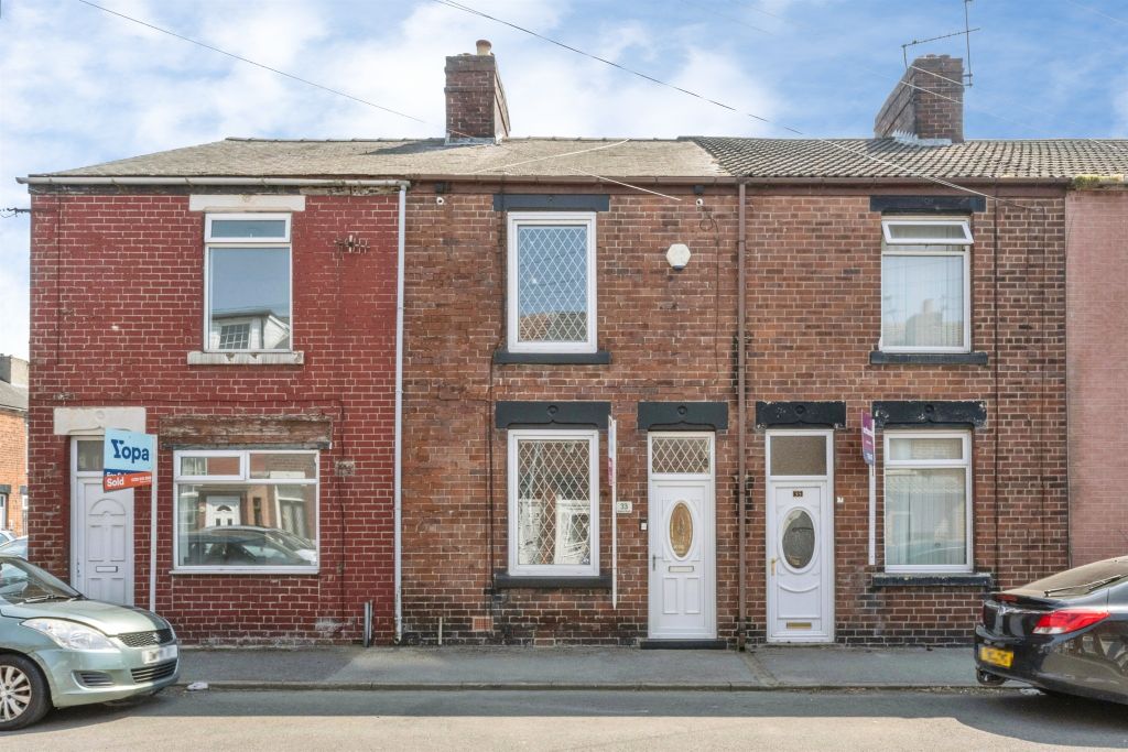 Property photo 1 of 16