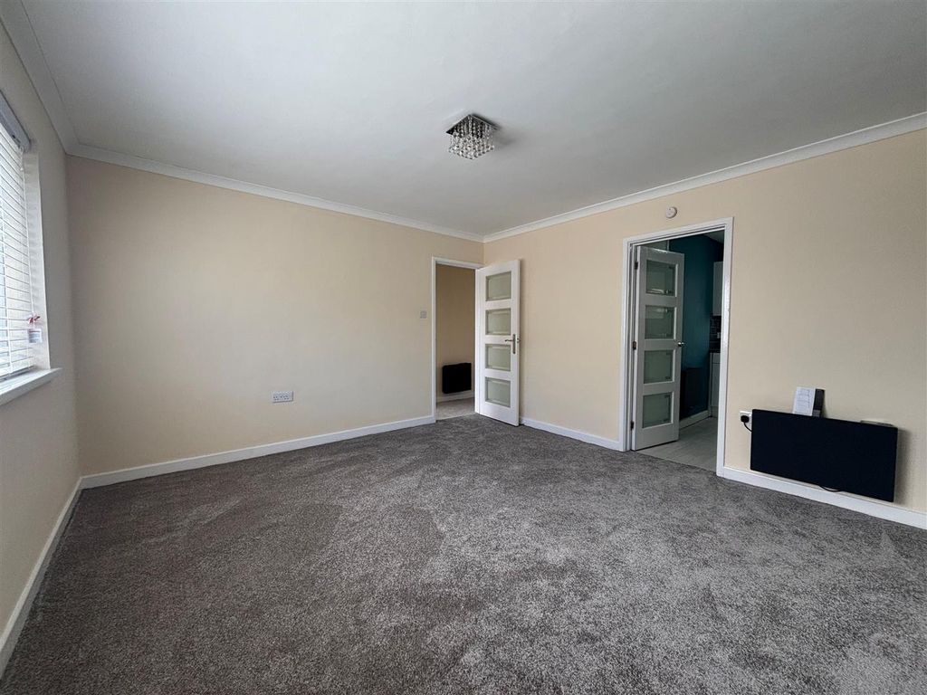 Additional image 8 of 2 bed flat for saleGarden Street, Llanbradach, Caerphilly CF83