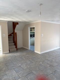 Property photo 3 of 27