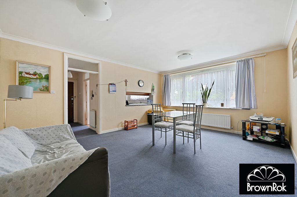 Property photo 1 of 6 Ten8