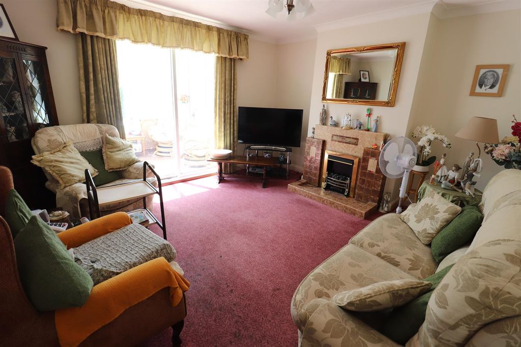 Property photo 2 of 14 Img_7425.Jpg