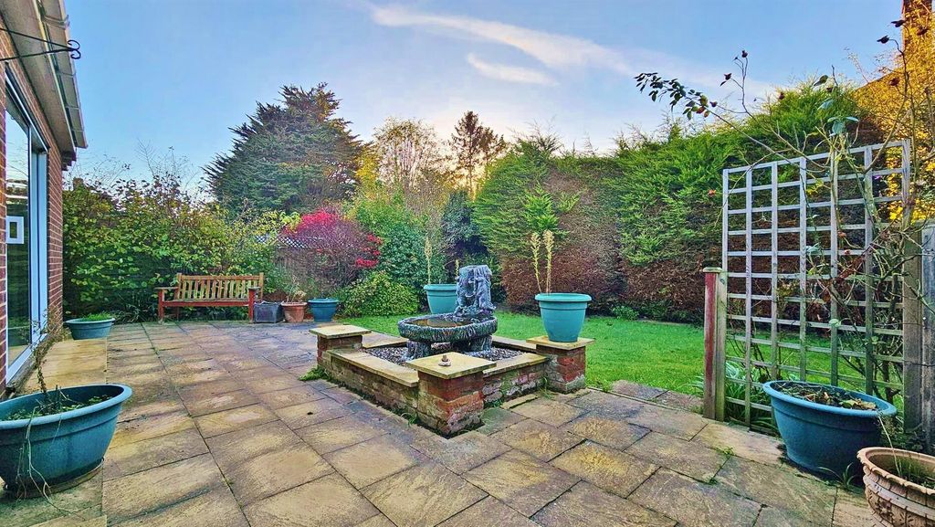 Property photo 2 of 24 Outside - Rear