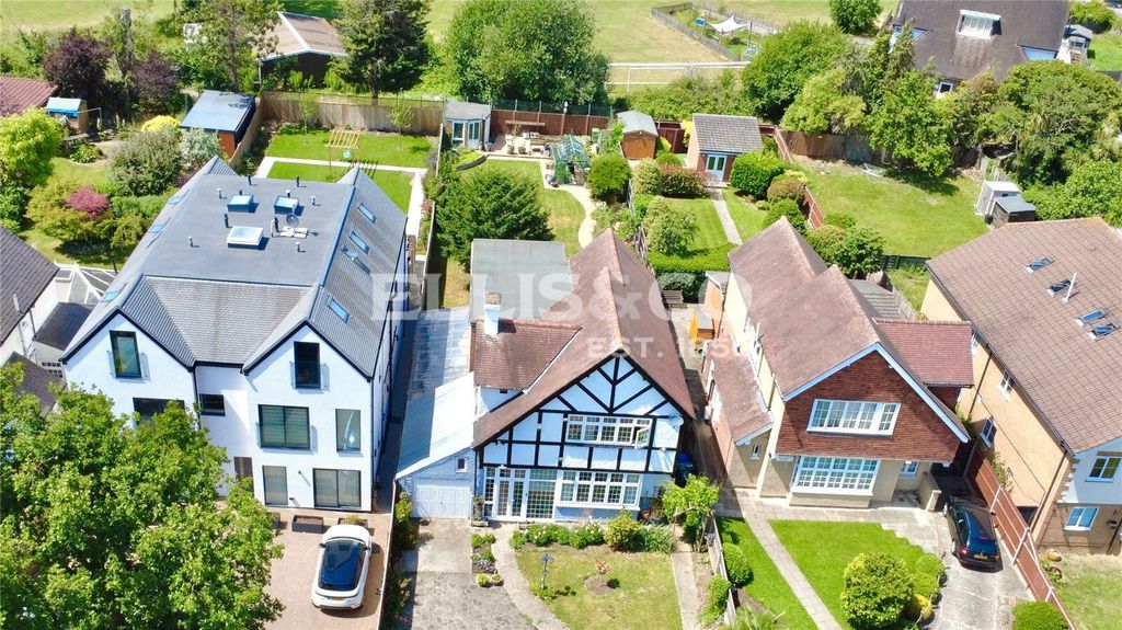 Property photo 3 of 29 Picture No. 05