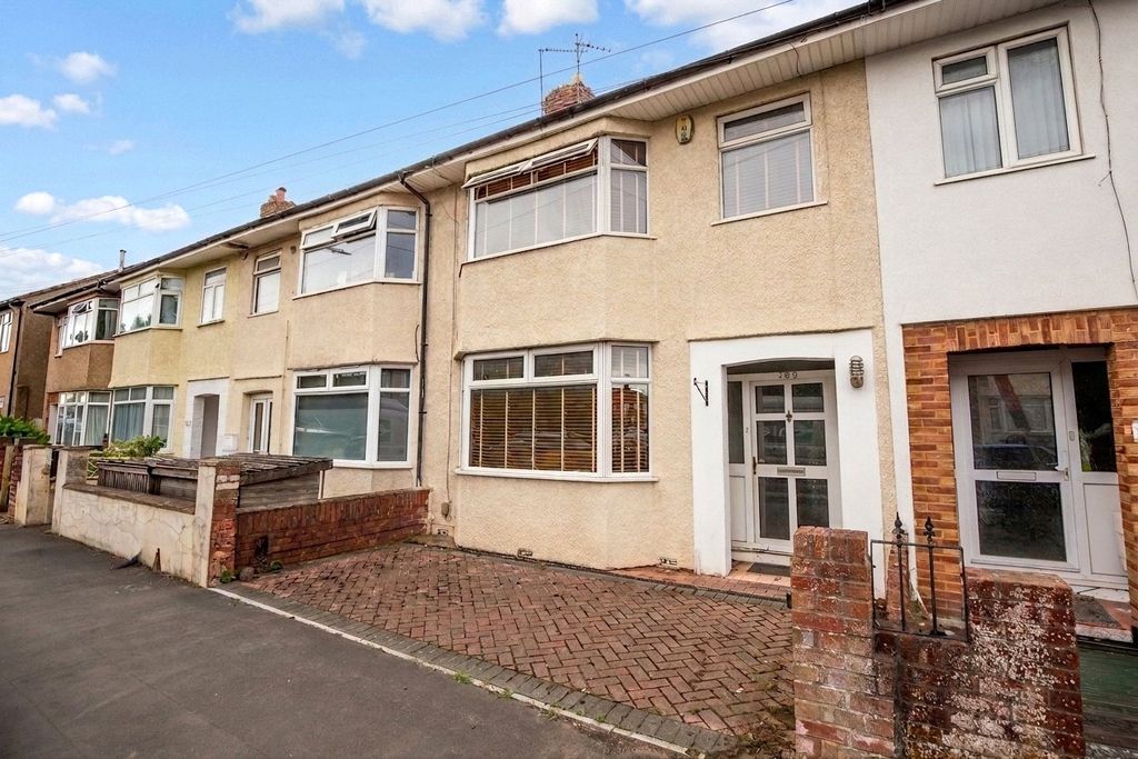 Property photo 1 of 28 Picture No. 33