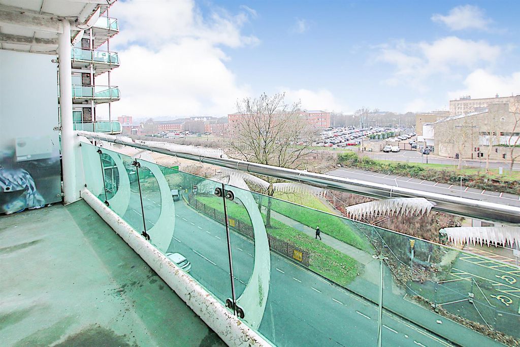 Property photo 2 of 8 Img_8885.Jpg