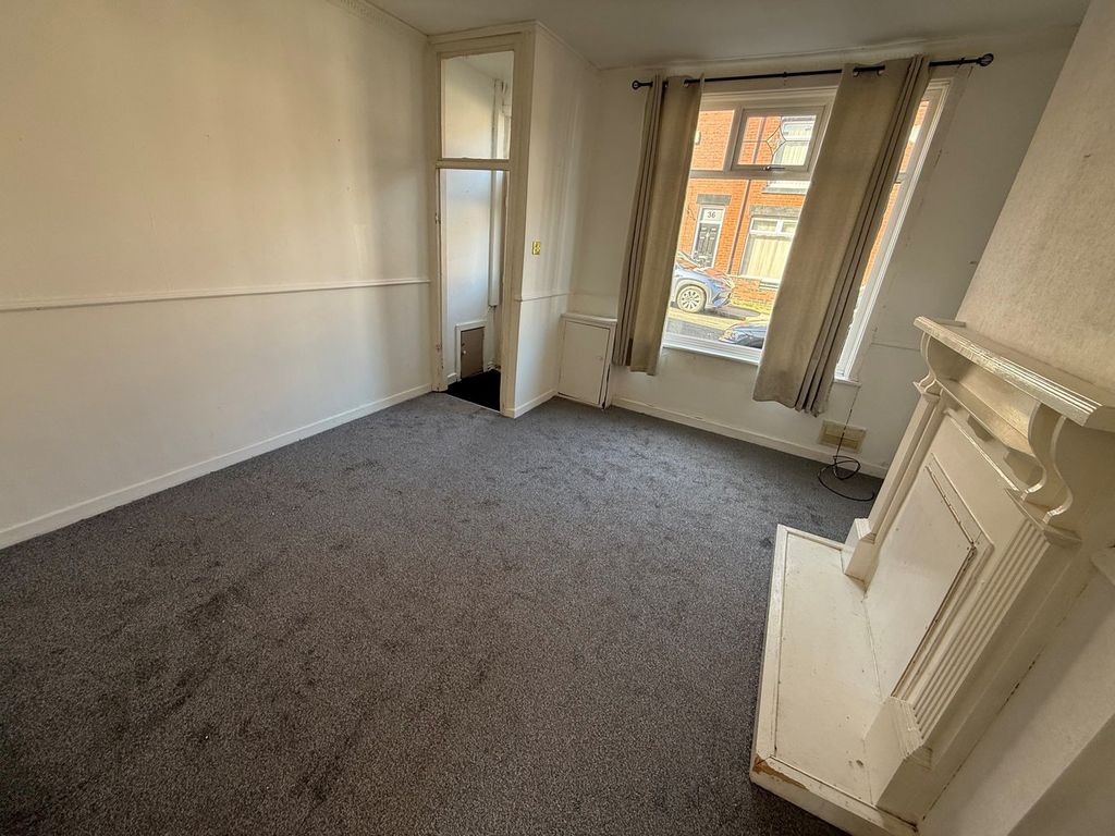 Property photo 3 of 8