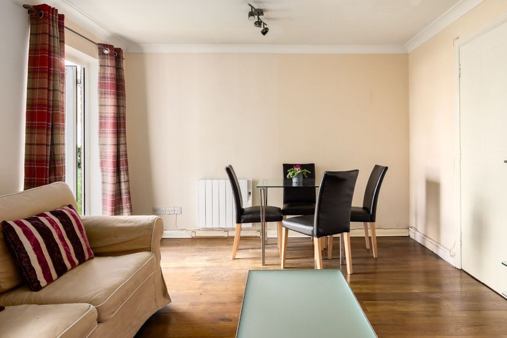 Property photo 3 of 9