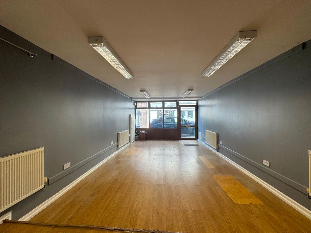 Property photo 2 of 12