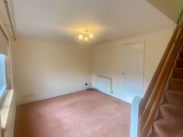 Property photo 3 of 8 Photo 3