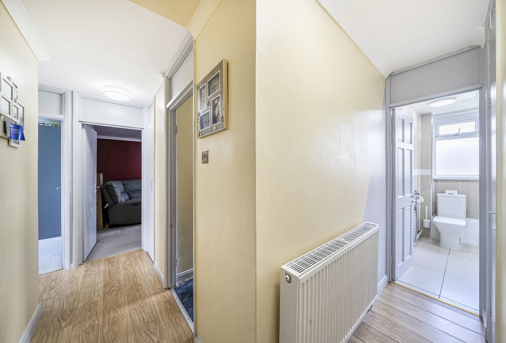 Property photo 3 of 10 1480347-7-6A3268B...