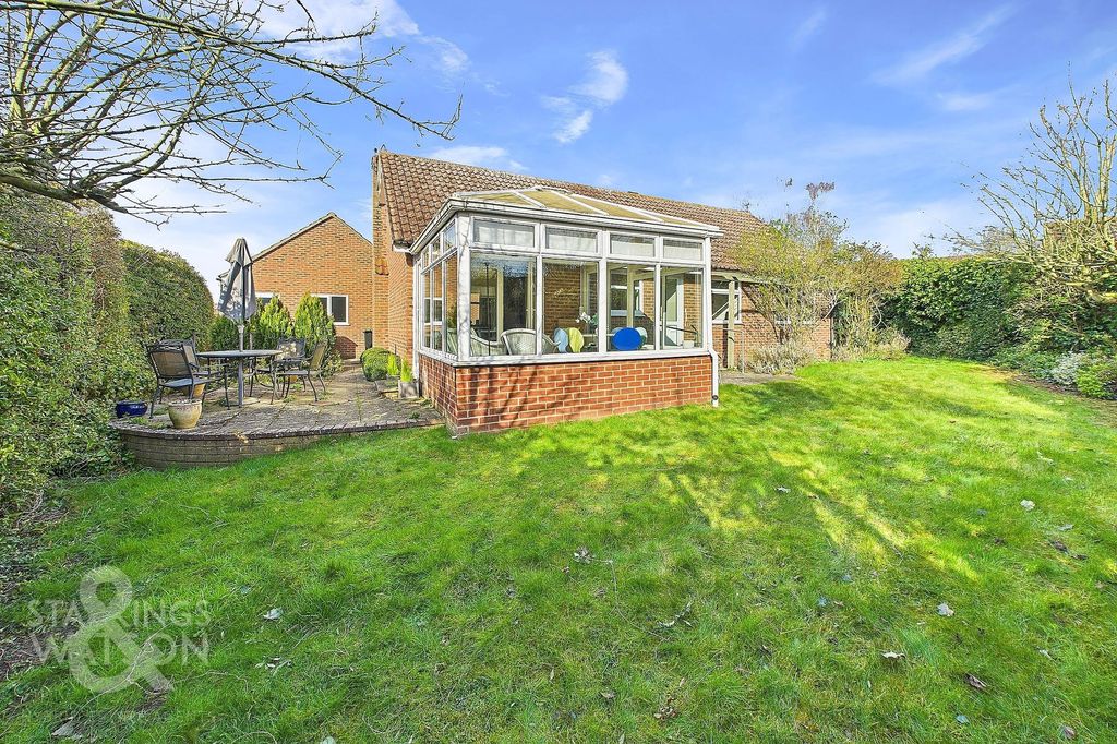 Property photo 2 of 22