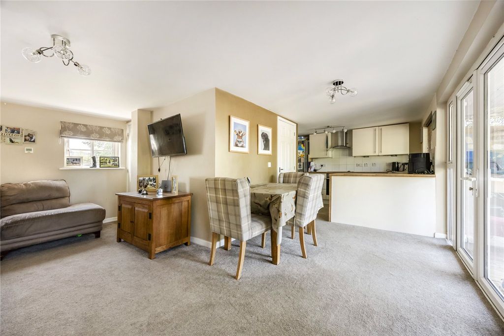 Property photo 3 of 14 Picture No. 04
