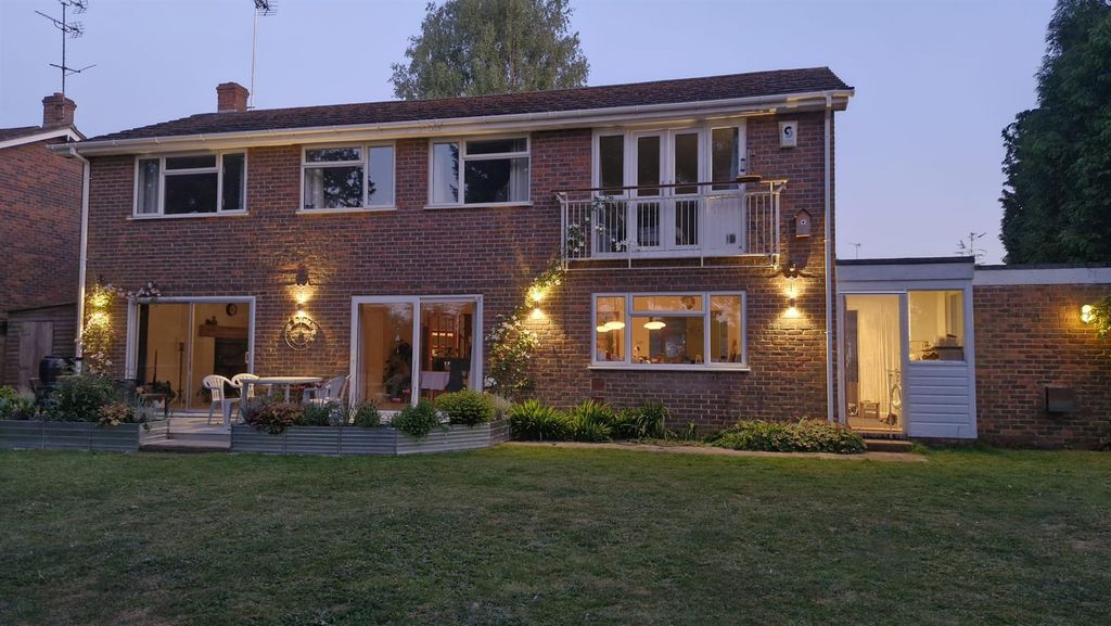 Property photo 2 of 26 Img-20250509-Wa0006.Jpg