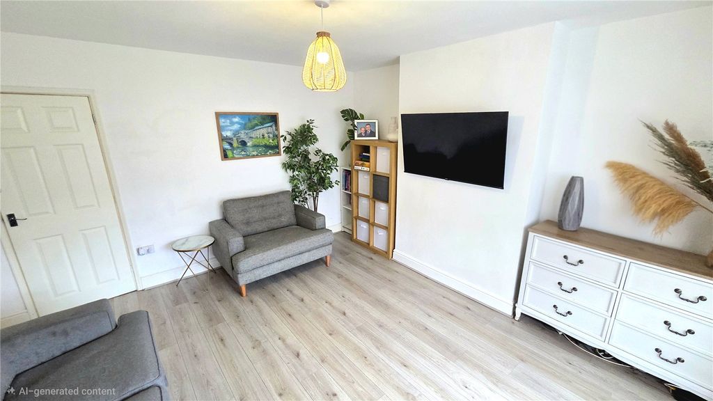 Property photo 3 of 18 Picture No. 13